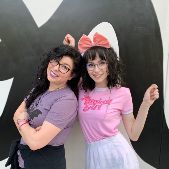 Meet your Posher, Kristin - Picture 2 of 4